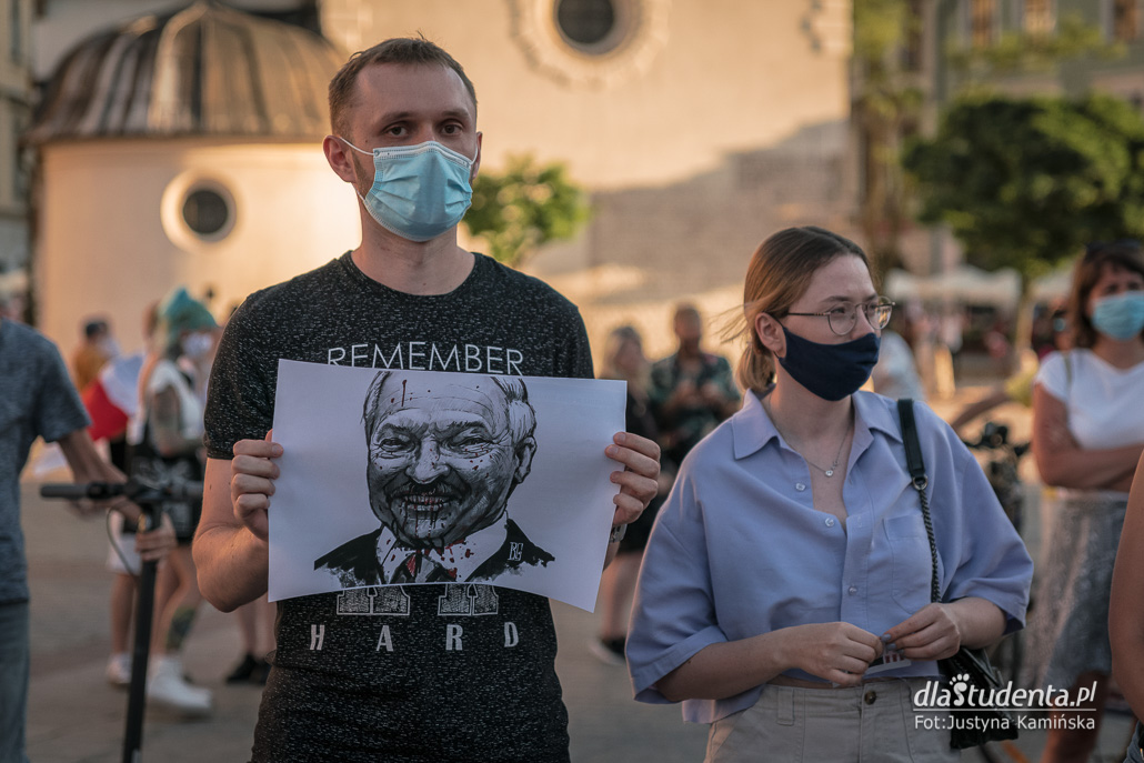 Akcja solidarności z Białorusią - manifestacja w Krakowie - zdjęcie nr 10