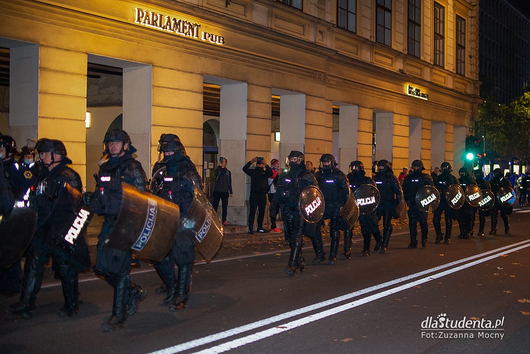 Wracają protesty antycovidowe w Europie - zdjęcie nr 10