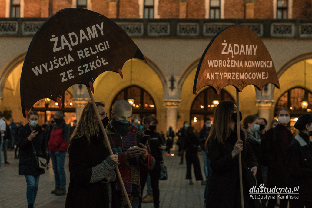 To jest wojna - manifestacja w Krakowie - zdjęcie nr 8
