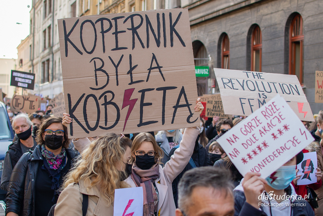 Strajk Kobiet: To jest Wojna - strajk studentów w Łodzi - zdjęcie nr 12
