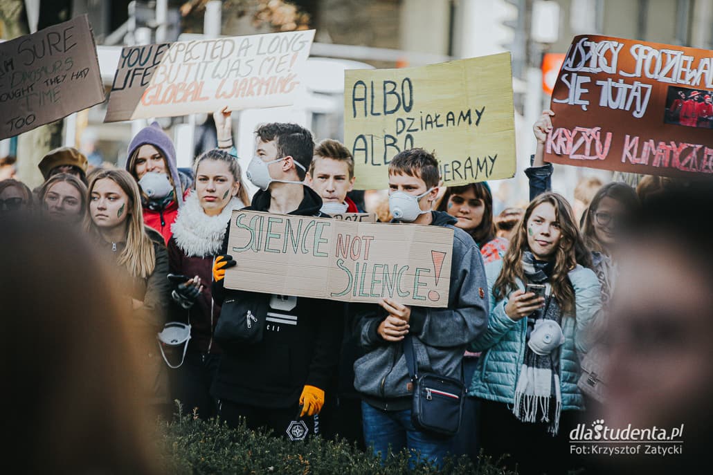 Młodzieżowy Strajk Klimatyczny we Wrocławiu - zdjęcie nr 5