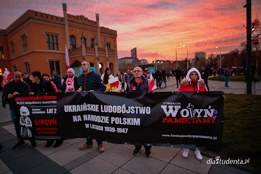 Marsz Niepodległości 2022 we Wrocławiu: Polak w Polsce gospodarzem - zdjęcie nr 2