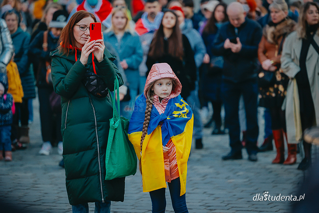 Solidarni z Ukrainą - protest we Wrocławiu  - zdjęcie nr 6