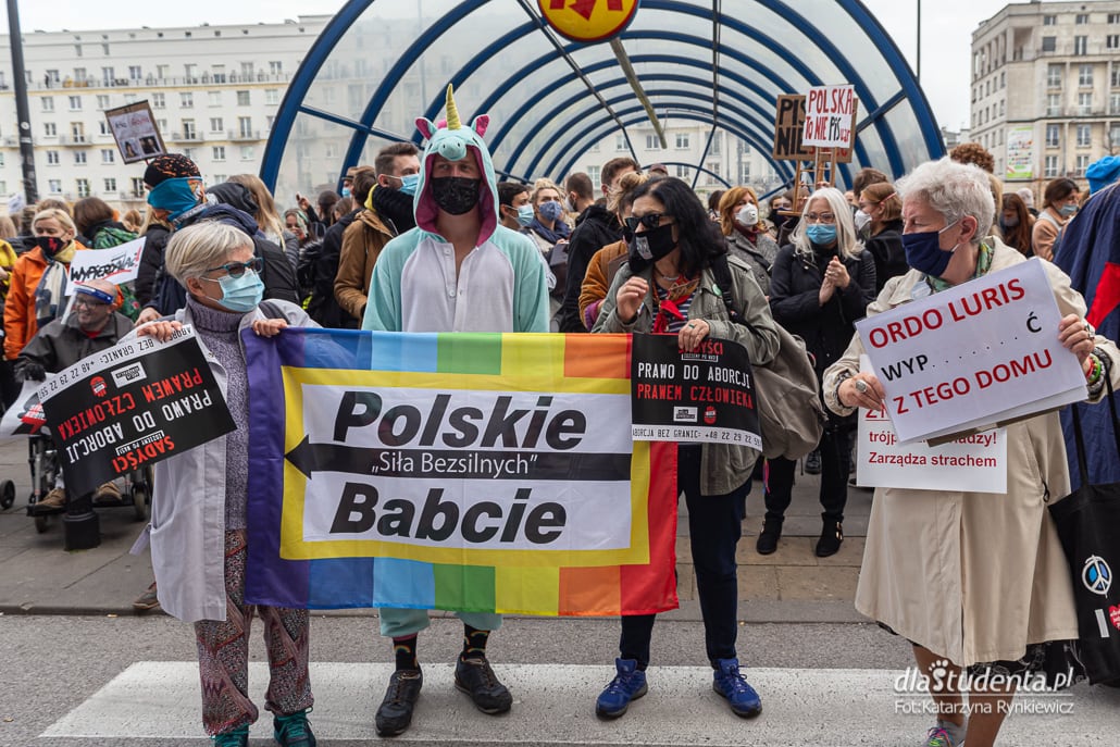 Strajk Kobiet: manifestacja w Warszawie - zdjęcie nr 2
