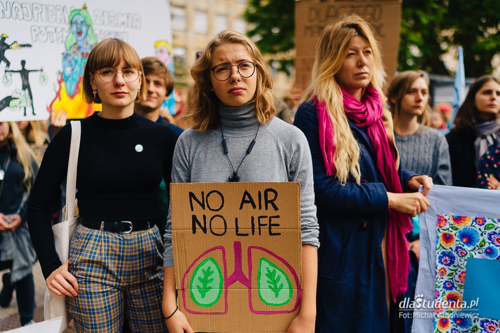 Młodzieżowy Strajk Klimatyczny w Poznaniu  - zdjęcie nr 4