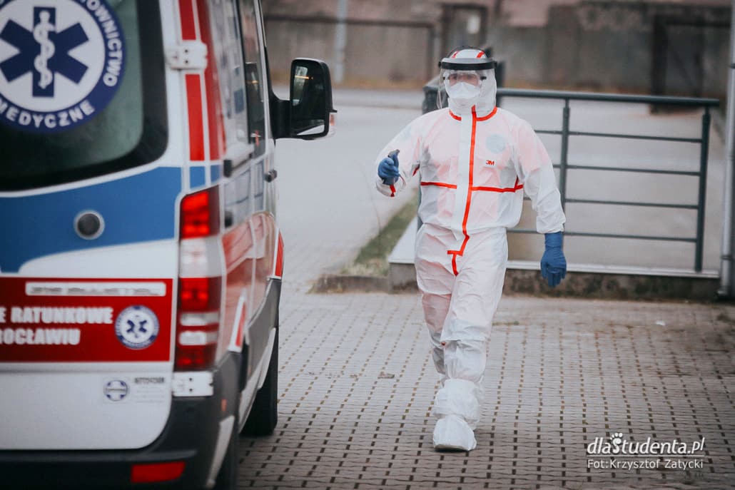 Rok pandemii COVID-19 w Polsce  - zdjęcie nr 5
