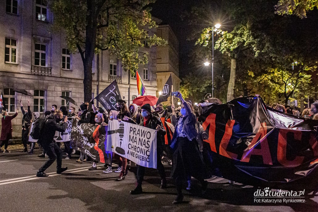 Strajk Kobiet w Warszawie - zdjęcie nr 5