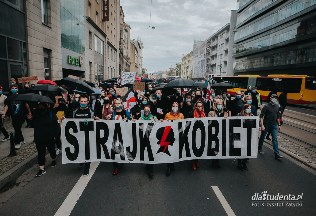 Rewolucja jest kobietą - manifestacja we Wrocławiu - zdjęcie nr 1