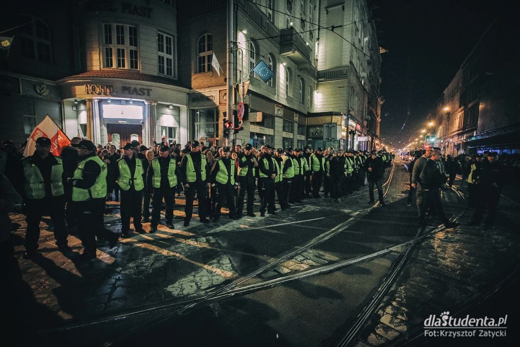 Marsz Narodowców we Wrocławiu - zdjęcie nr 8