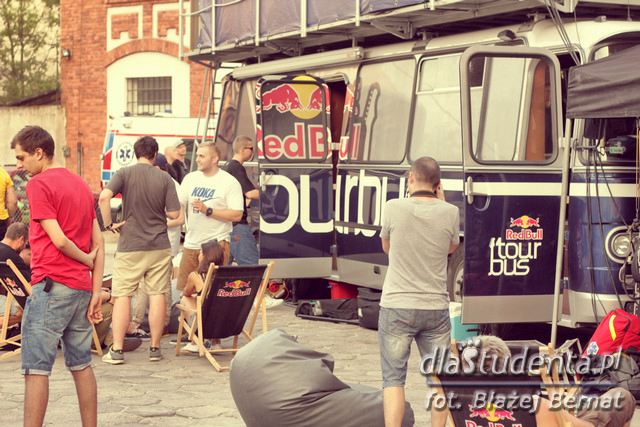 Red Bull Tour Bus - PEZET - zdjęcie nr 5