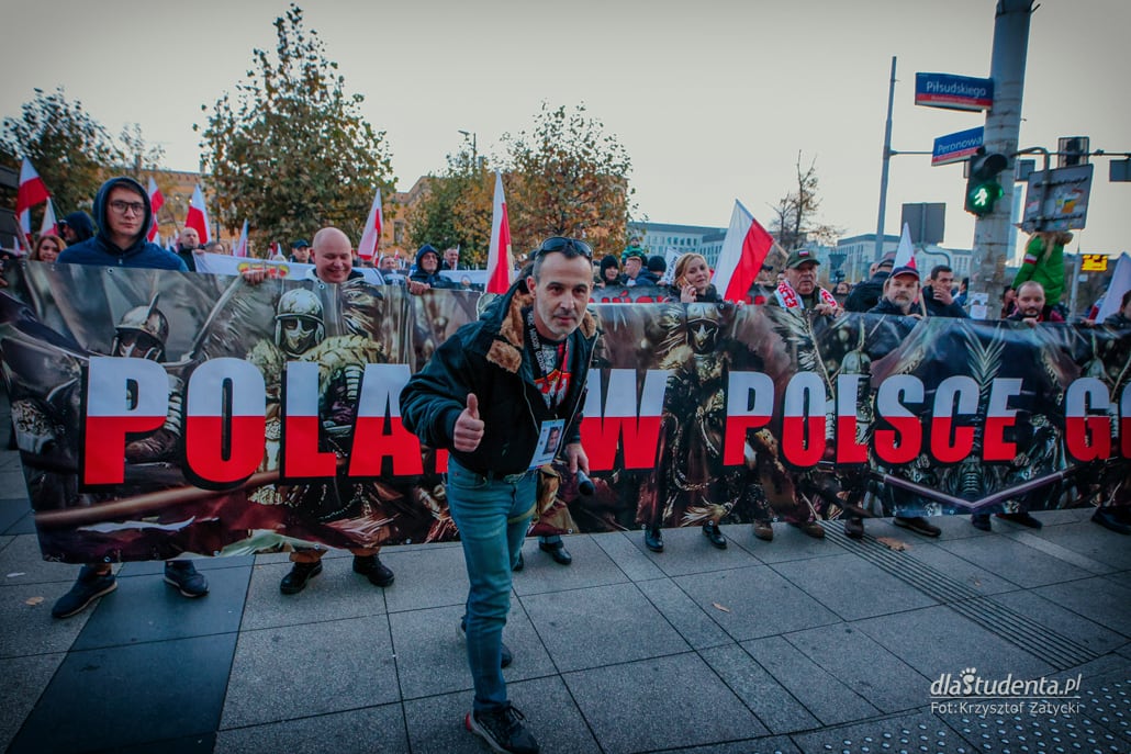  "Polak w Polsce gospodarzem" - Marsz Niepodległości we Wrocławiu  - zdjęcie nr 3
