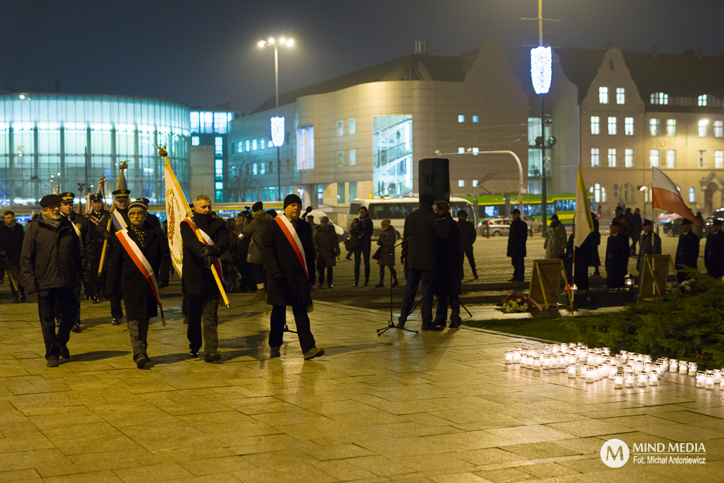 Obchody 13 grudnia w Poznaniu  - zdjęcie nr 7