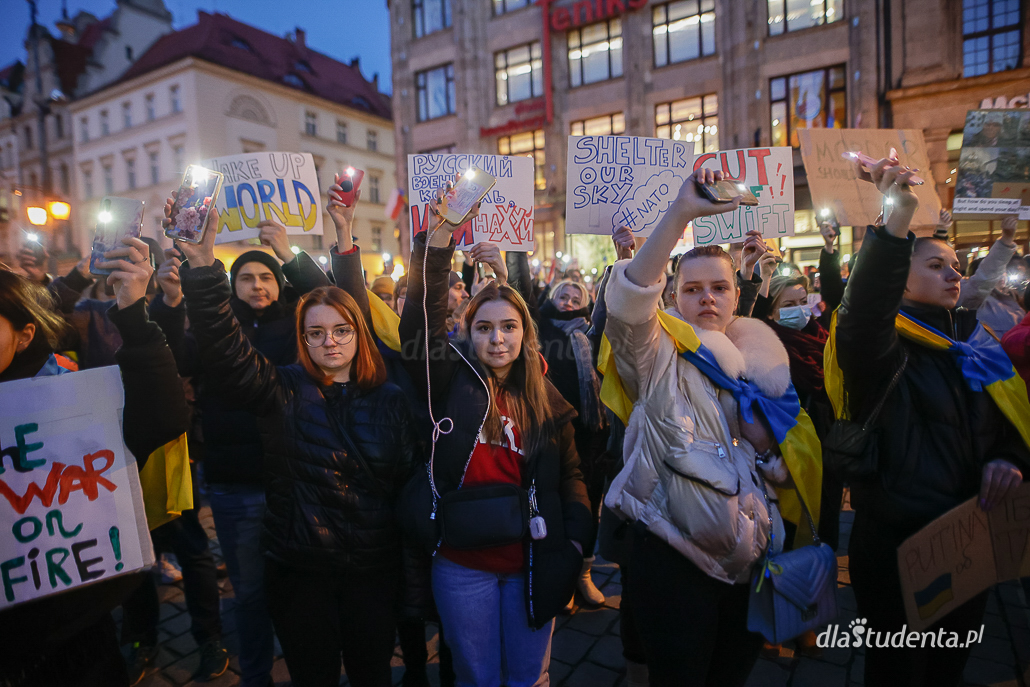 Marsz solidarności z Ukrainą we Wrocławiu  - zdjęcie nr 5