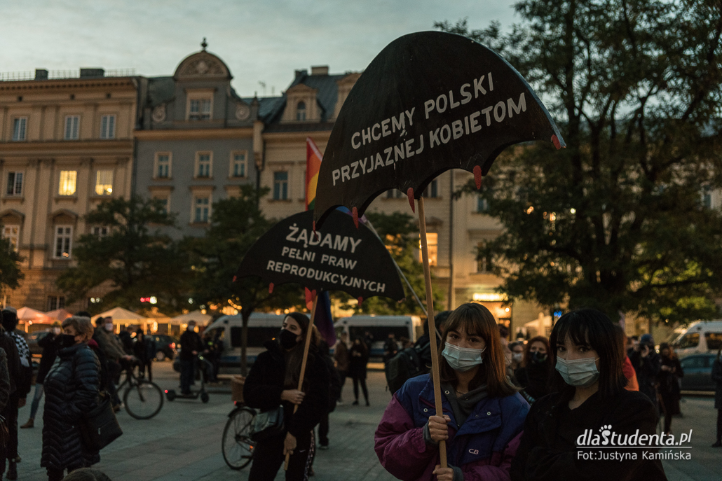 To jest wojna - manifestacja w Krakowie - zdjęcie nr 9