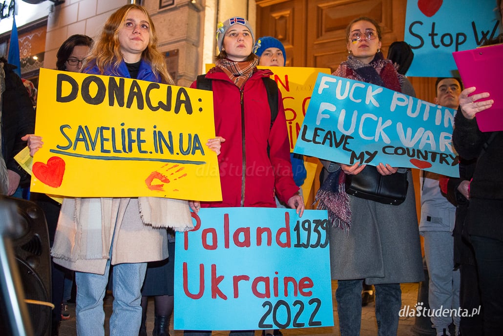 Solidarnie z Ukrainą - manifestacja poparcia w Łodzi  - zdjęcie nr 10