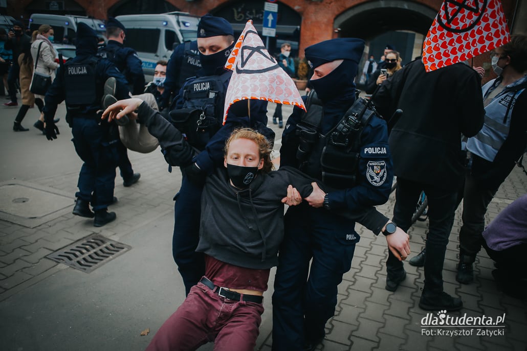 #CzasNaBunt - manifestacja we Wrocławiu - zdjęcie nr 7