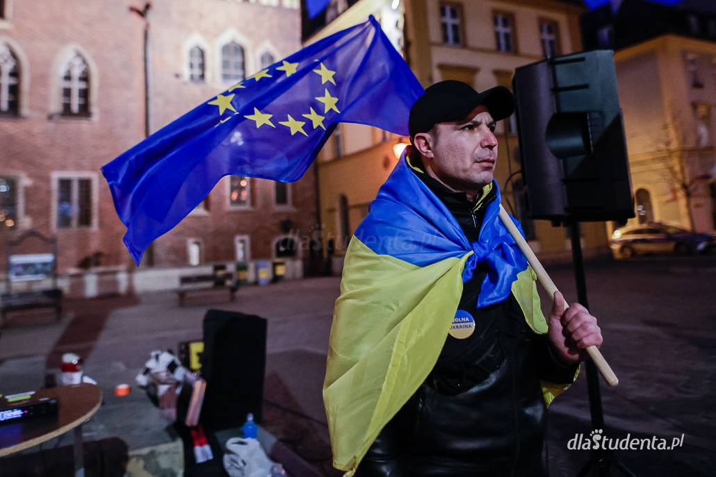 TAK dla Ukrainy w Unii Europejskiej - manifestacja we Wroclawiu  - zdjęcie nr 3