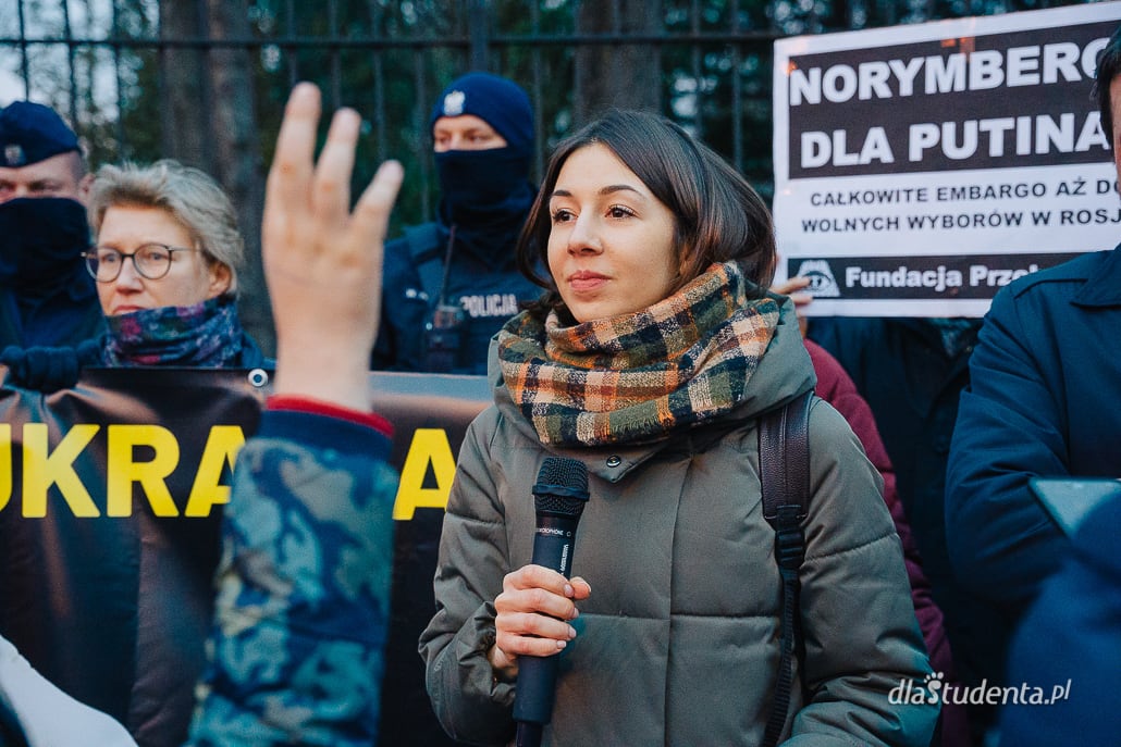 Solidarnie z Ukrainą - manifestacja poparcia w Poznaniu  - zdjęcie nr 10