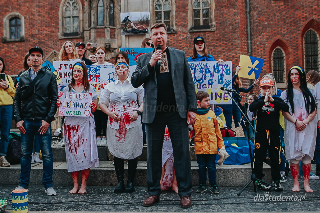 Solidarni z Ukrainą - manifestacja we Wrocławiu  - zdjęcie nr 11