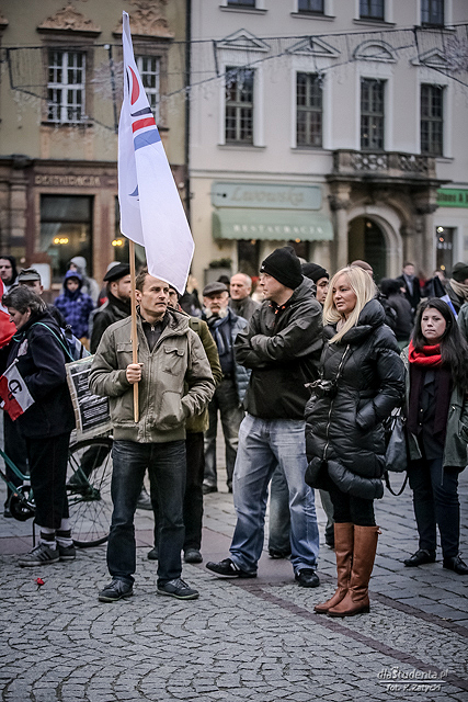 Paweł Kukiz wraz z manifestantami żądają powtórzenia wyborów  - zdjęcie nr 4