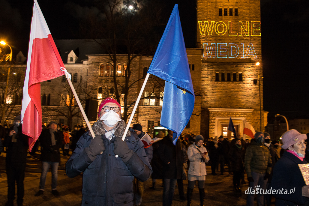 Wolne Media - protest w Poznaniu  - zdjęcie nr 2