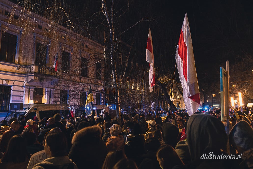Solidarnie z Ukrainą - manifestacja poparcia w Krakowie - zdjęcie nr 8