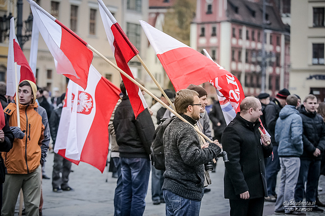 Paweł Kukiz wraz z manifestantami żądają powtórzenia wyborów  - zdjęcie nr 6