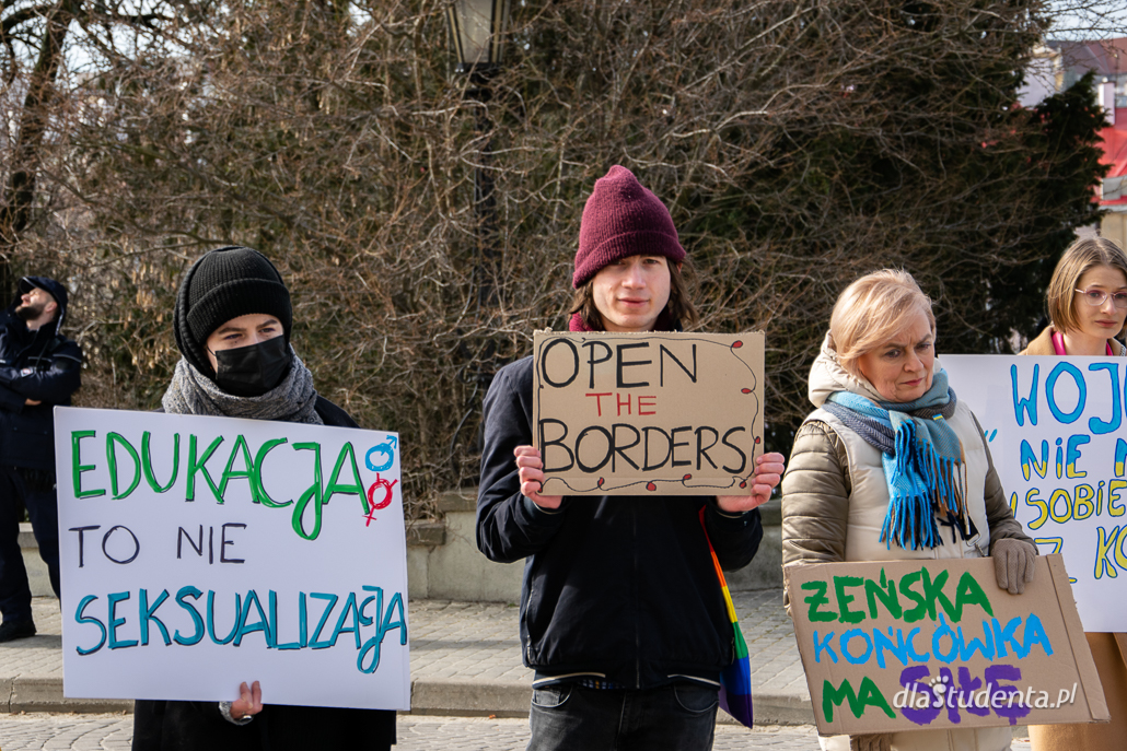 Feminizm bez granic - manifa w Lublinie - zdjęcie nr 5
