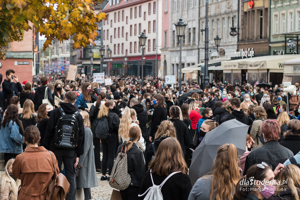 Strajk Kobiet: Studencki protest we Wrocławiu  - zdjęcie nr 8