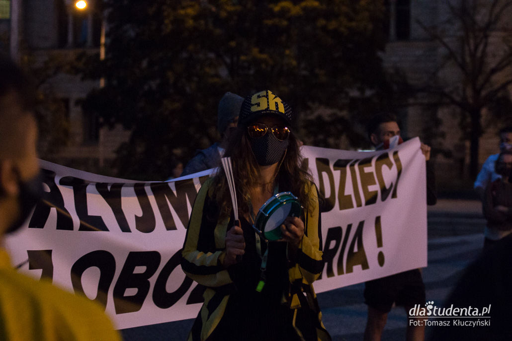 Solidarność z uchodźcami z Morii - manifestacja w Poznaniu  - zdjęcie nr 11