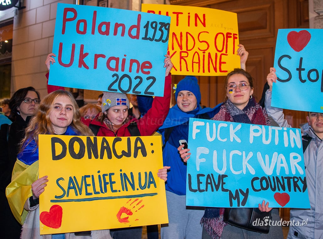Solidarnie z Ukrainą - manifestacja poparcia w Łodzi  - zdjęcie nr 1