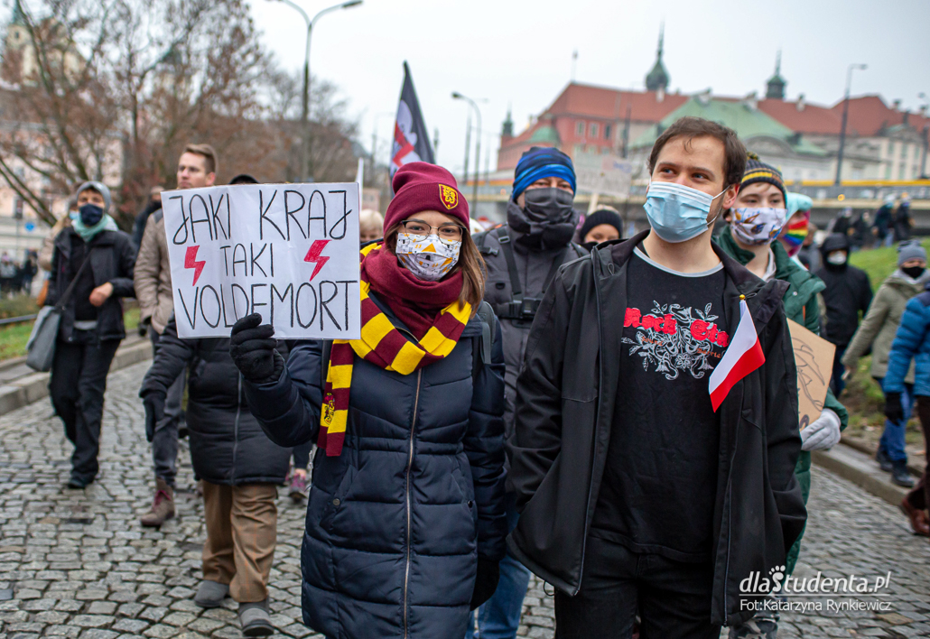 Strajk Kobiet: Idziemy po wolność. Idziemy po wszystko - manifestacja w Warszawie - zdjęcie nr 6