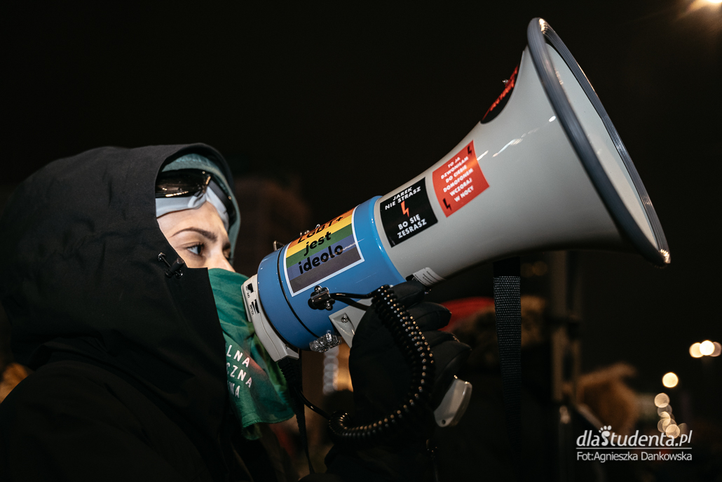 Strajk Kobiet 2021: Czas próby - manifestacja w Warszawie - zdjęcie nr 8