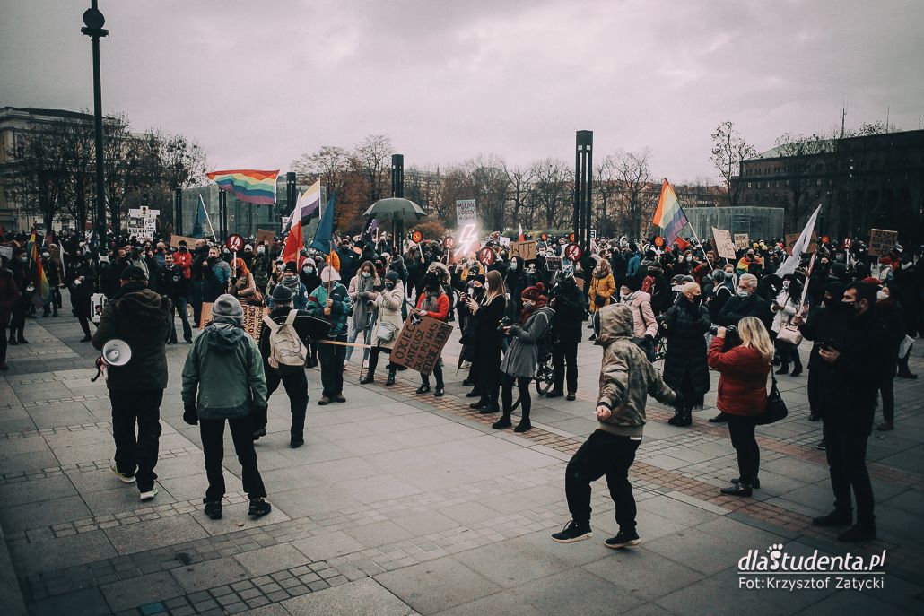 Strajk Kobiet: Patriarchat Wyp..ać - manifestacja we Wrocławiu - zdjęcie nr 8