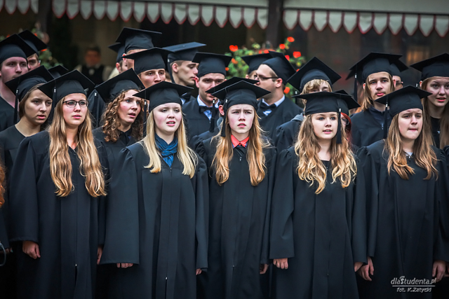 Gaudeamus na Rynku: Wrocławscy studenci rozpoczęli rok akademicki - zdjęcie nr 3