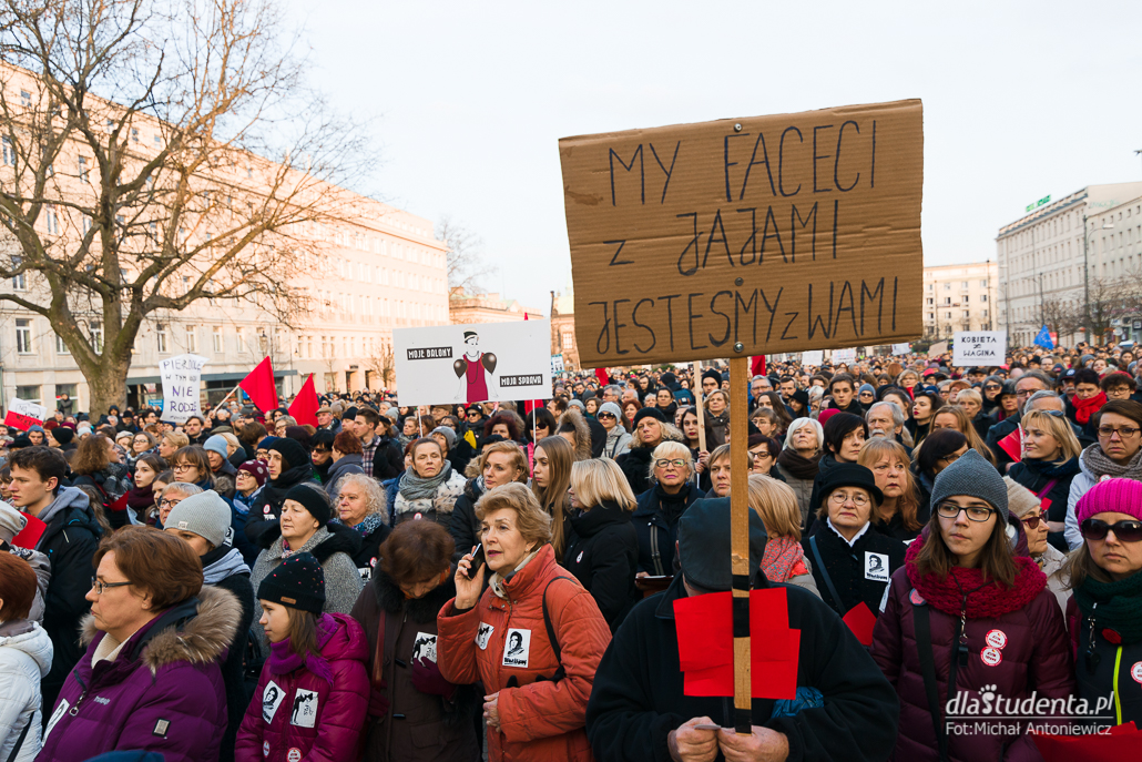 Protest Kobiet w Poznaniu