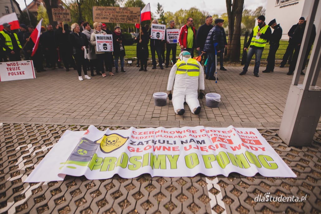 Protest przeciwko toksycznym odpadom we Wrocławiu  - zdjęcie nr 9