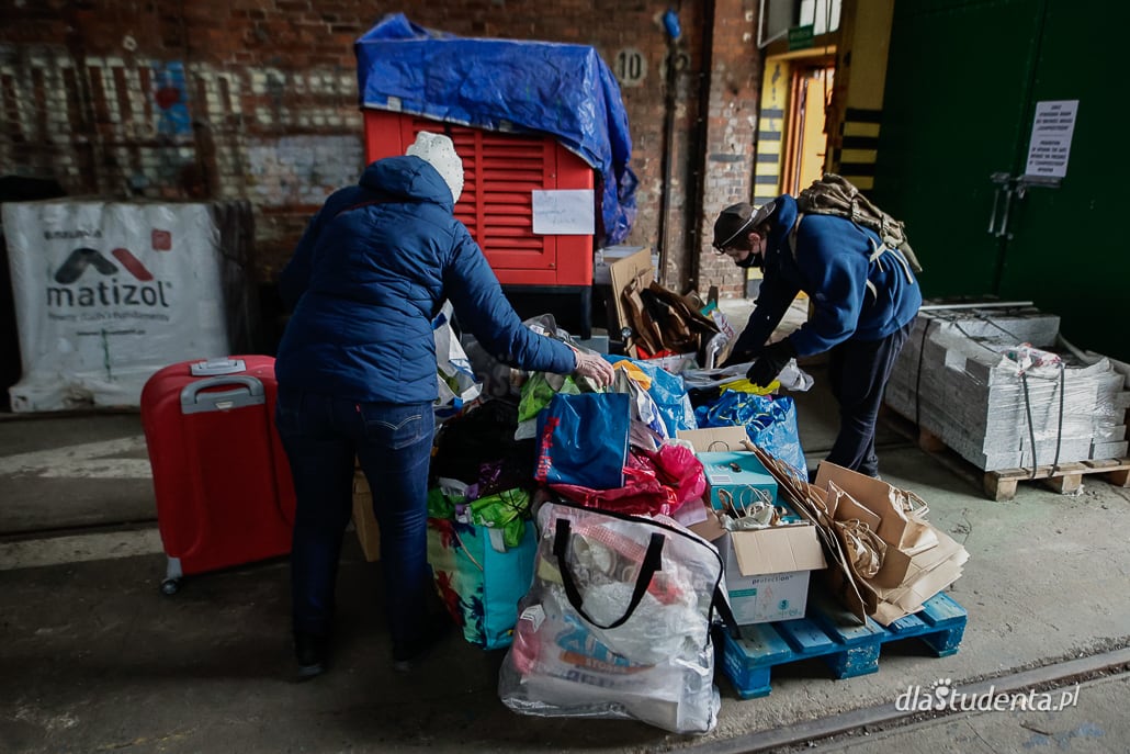 Polacy zbierają dary dla Ukrainy - zdjęcie nr 9