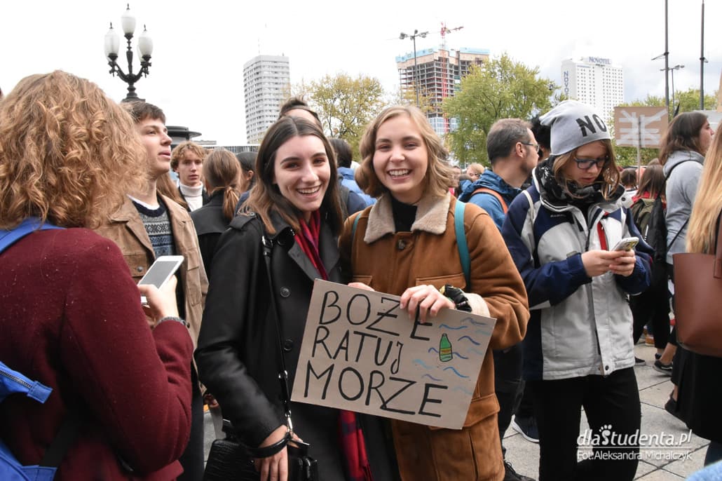 Młodzieżowy Strajk Klimatyczny w Warszawie - zdjęcie nr 7