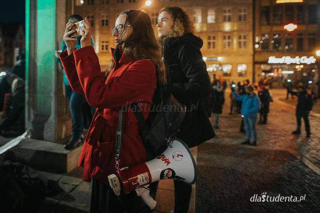 Macie krew na rękach - manifestacja we Wrocławiu  - zdjęcie nr 8