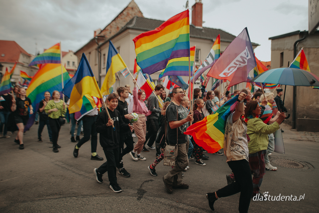 Pierwszy Marsz Równości w Miliczu - zdjęcie nr 11
