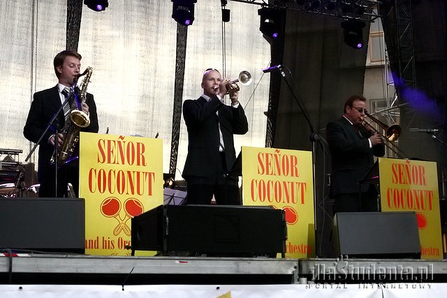 Senor Coconut and Orchestra - zdjęcie nr 1