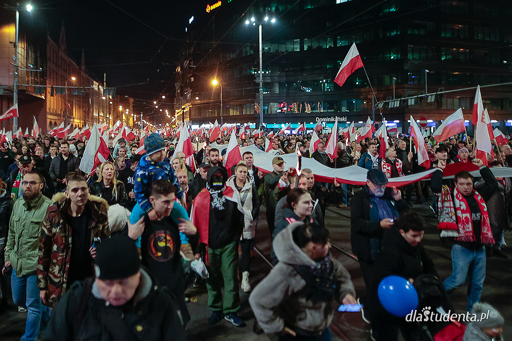 Marsz Niepodległości 2022 we Wrocławiu: Polak w Polsce gospodarzem - zdjęcie nr 5