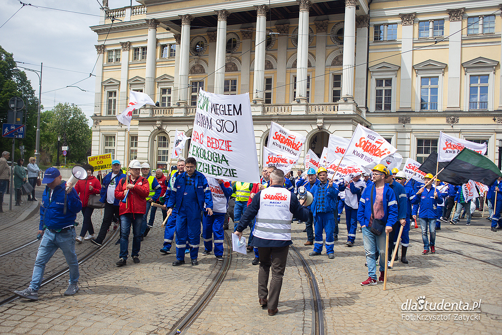 Manifestacja górników we Wrocławiu - zdjęcie nr 11