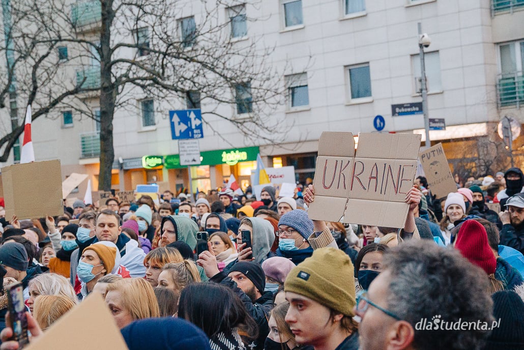 Solidarnie z Ukrainą - manifestacja poparcia w Poznaniu  - zdjęcie nr 9