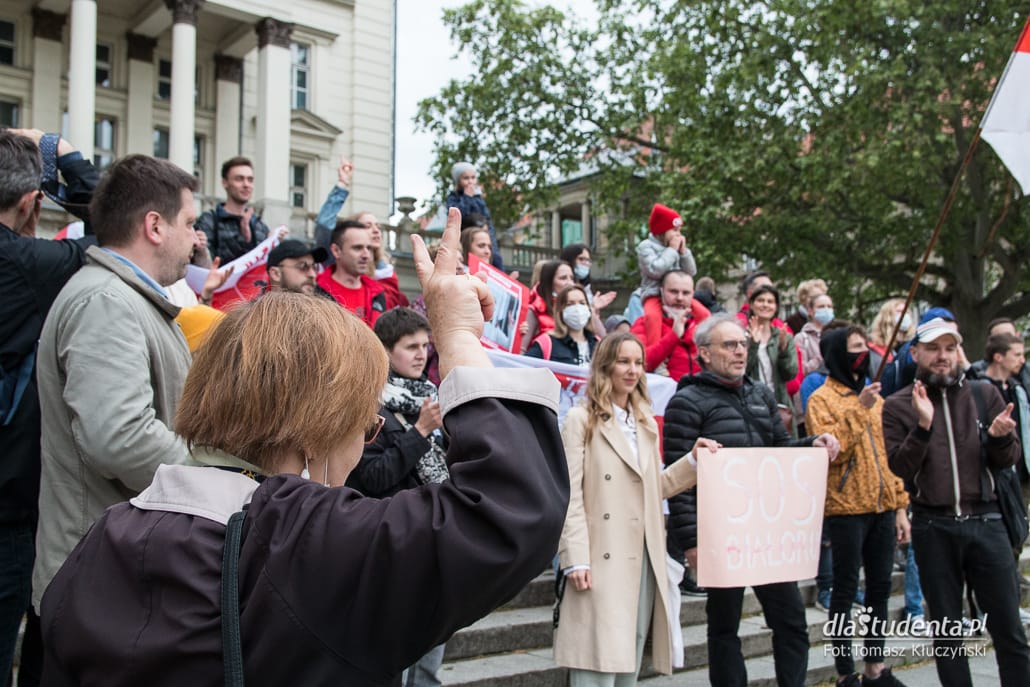 Krzyk dla Białorusi - manifestacja w Poznaniu  - zdjęcie nr 10