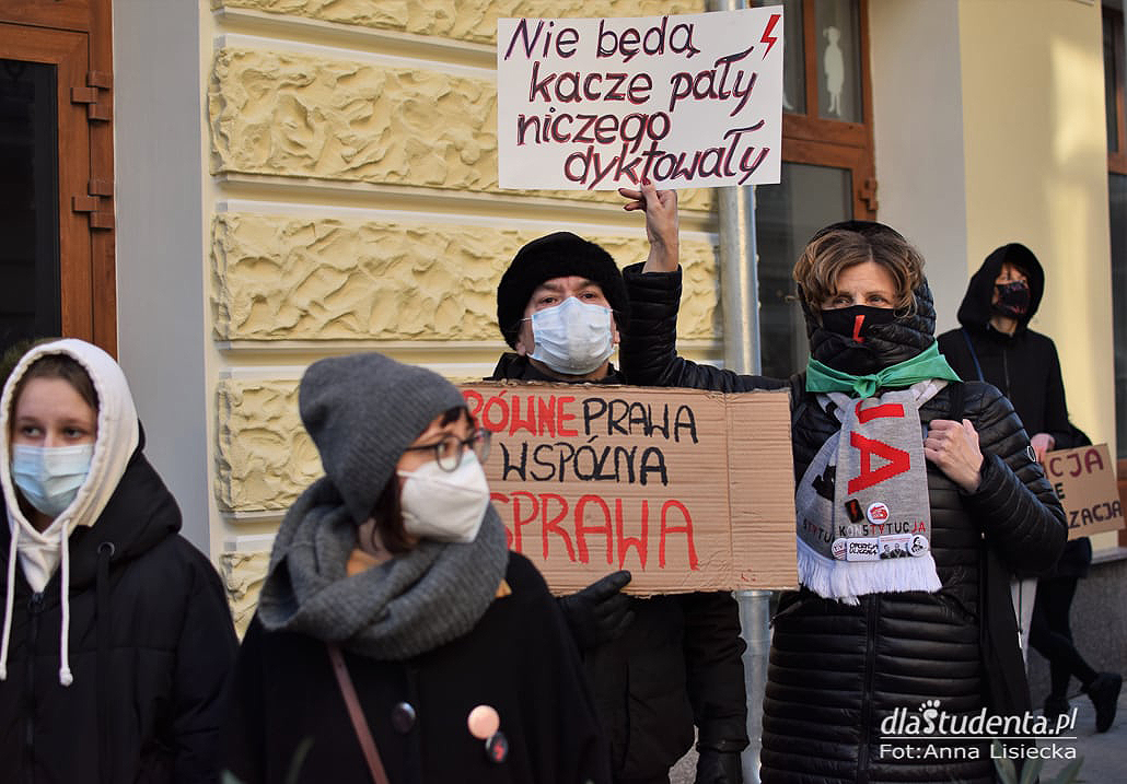Nasze ciała krzyczą DOŚĆ! - manifestacja w Lublinie - zdjęcie nr 10