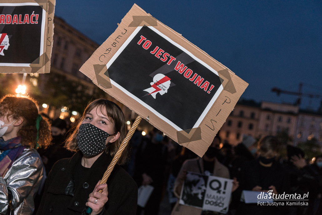 To jest wojna - manifestacja w Krakowie - zdjęcie nr 7