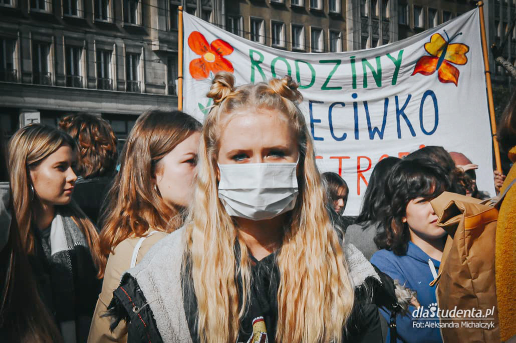 Młodzieżowy Strajk Klimatyczny w Warszawie - zdjęcie nr 1