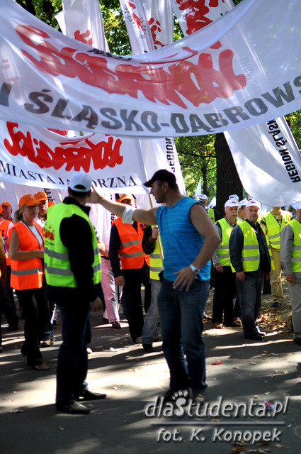 Manifestacja Związkowców Solidarności - zdjęcie nr 9